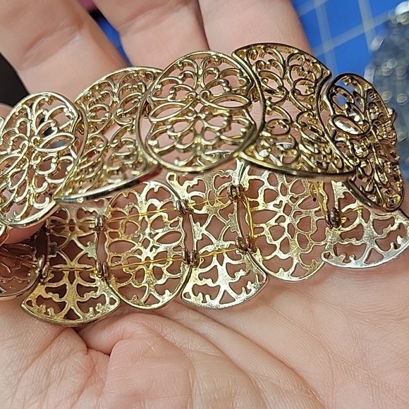 Monet Gold Tone Filigree 8" Stretch Bracelet - Picture 2 of 2